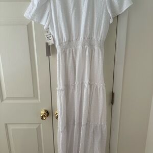 Chelsea 28 white midi dress medium